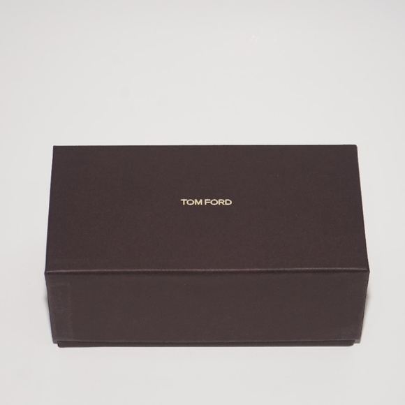 TOM FORDFT1064, Unisex Sunglasses - Picture 5 of 15